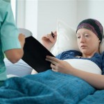 אישה חולה בלוקמיה